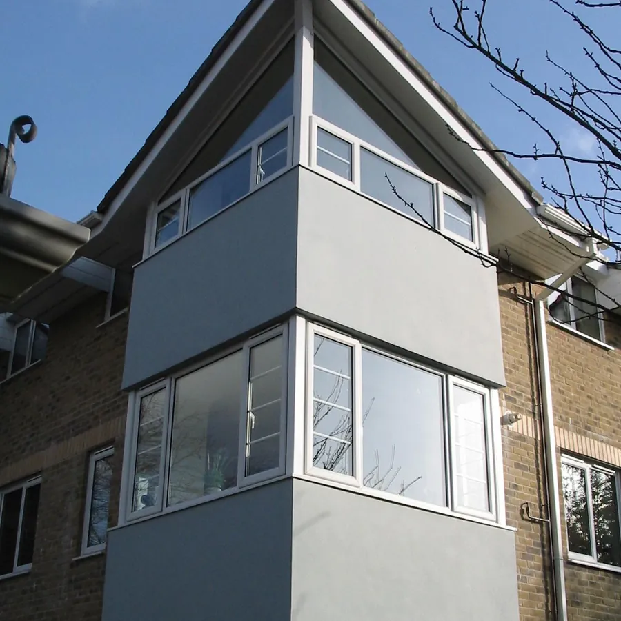 Bay Windows Notting Hill